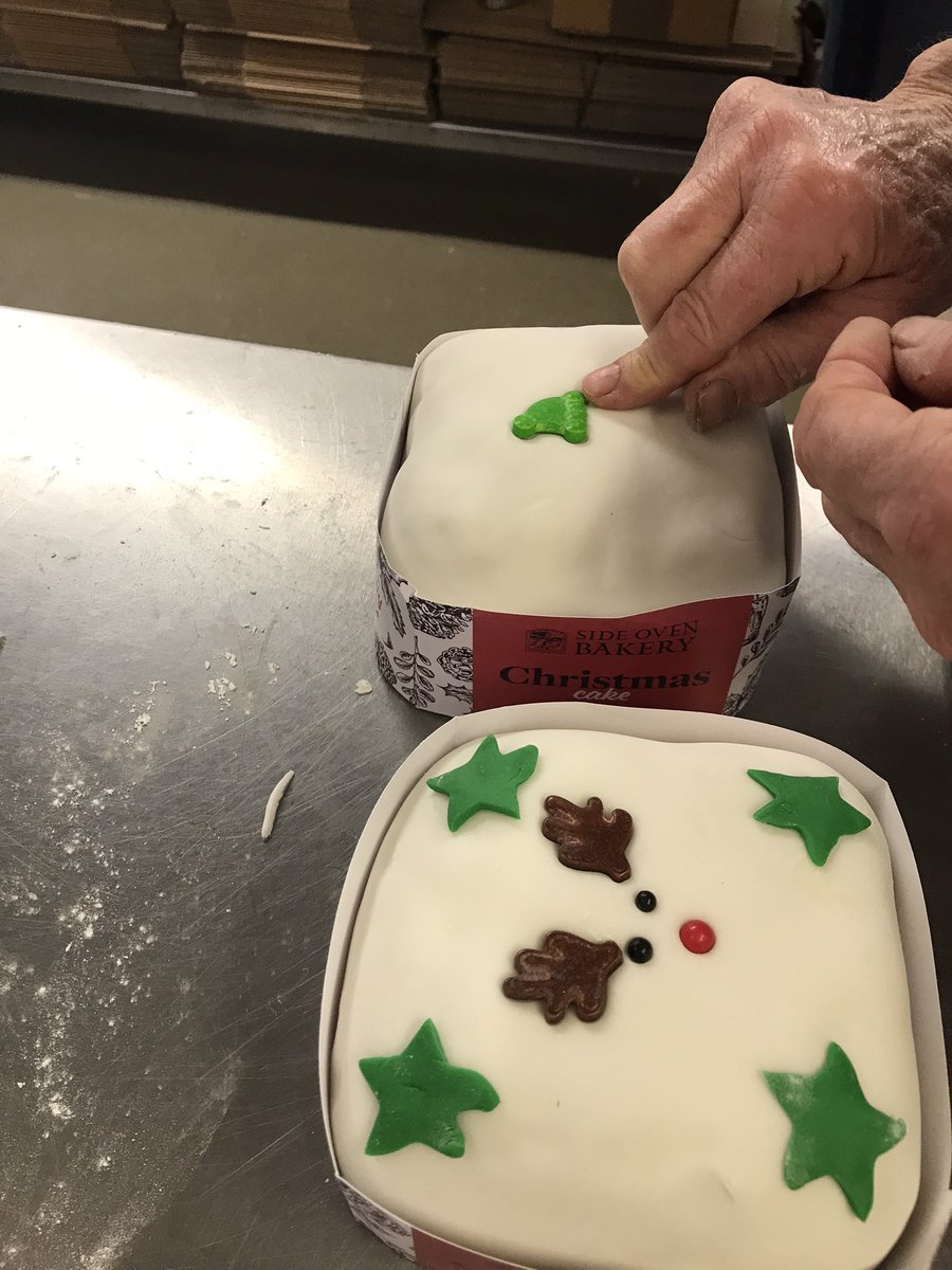 SideOven's tweet photo. We are open tomorrow 11am till 3pm. Come and enjoy some freshly baked breads, croissant 🥐, cake, Christmas 🎄 Cake and more!
🎁 plus some special Bake Day offers available!
#localfood #supportlocal #organicbakery #organicbread #christmasgifts
https://t.co/hWdBcR2D3P https://t.co/py8LgvqjEZ