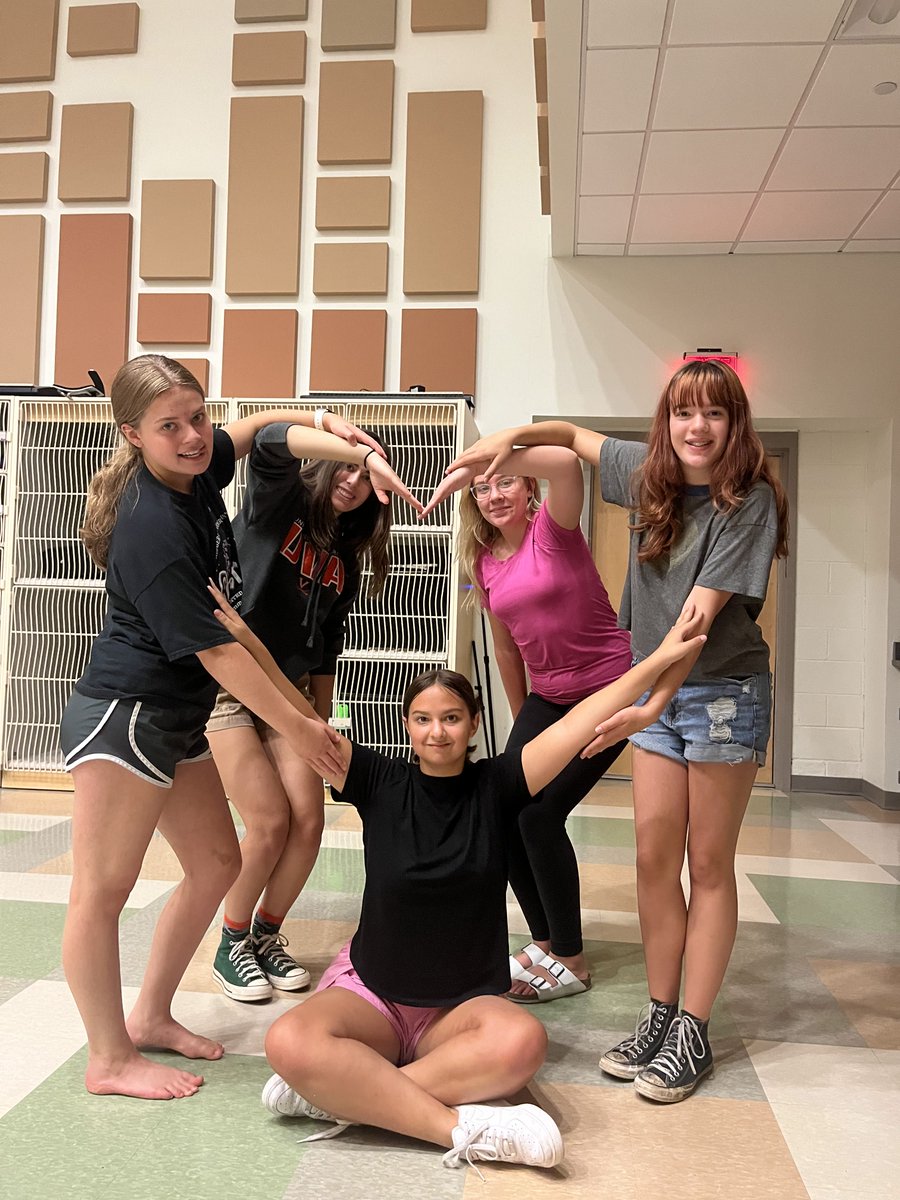 🦃 We are so grateful for each and every one of you -- our friends, students, and supporters. 

Wishing you a Thanksgiving full of delicious food, lots of laughter, and the company of family and friends. 🥧🍽️

Thank you for being part of our family!