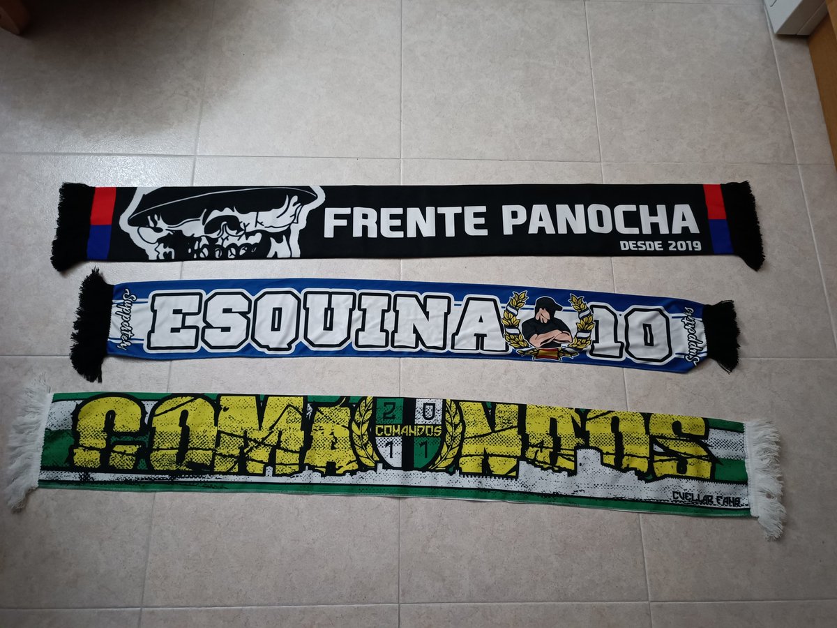 david_pegatas's tweet photo. Continuamos bastante desconectado de todo por diferentes motivos, pero que alegría que se sigan acordando de uno... 😁😀

Cositas que han llegado en los últimos meses...

1º Frente Panocha
2º Esquina 10 Supporters
3º Comandos Cuéllar 

#FútbolModesto https://t.co/qlDaTE9NMf