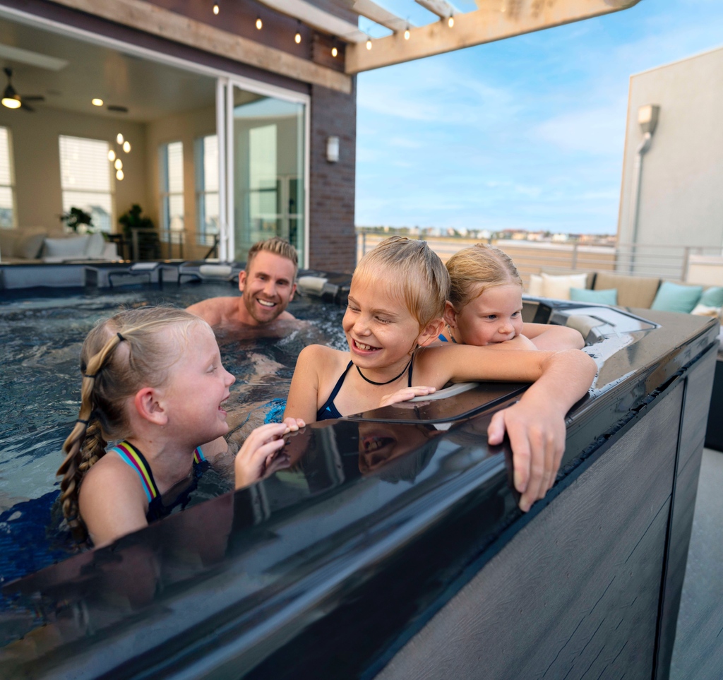 Happy Thanksgiving from us here at Bullfrog Spas! We hope you have a relaxing day filled with turkey, spa time, and loved ones🦃🥧🍁⁠
⁠
#bullfrogspas #spa #hottub #thanksgiving #grateful #familytime