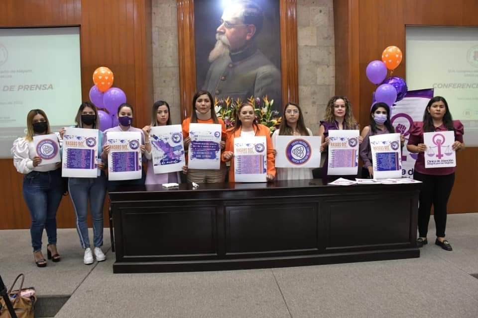 LLAVESITADELAFE's tweet photo. Hoy se dictamina ley vicaria en @CongresoNayarit , Diputadas , Diputados, su apoyo hoy en el dictaminen y mañana en votación, violencia vicaria es violencia contra la mujer, violencia de género @FNCVVICARIA @cam_cai @redycirculo @ZonaDocs @MadresVsVV @perimetralp @NayaritGobierno https://t.co/LoQGOabyJQ