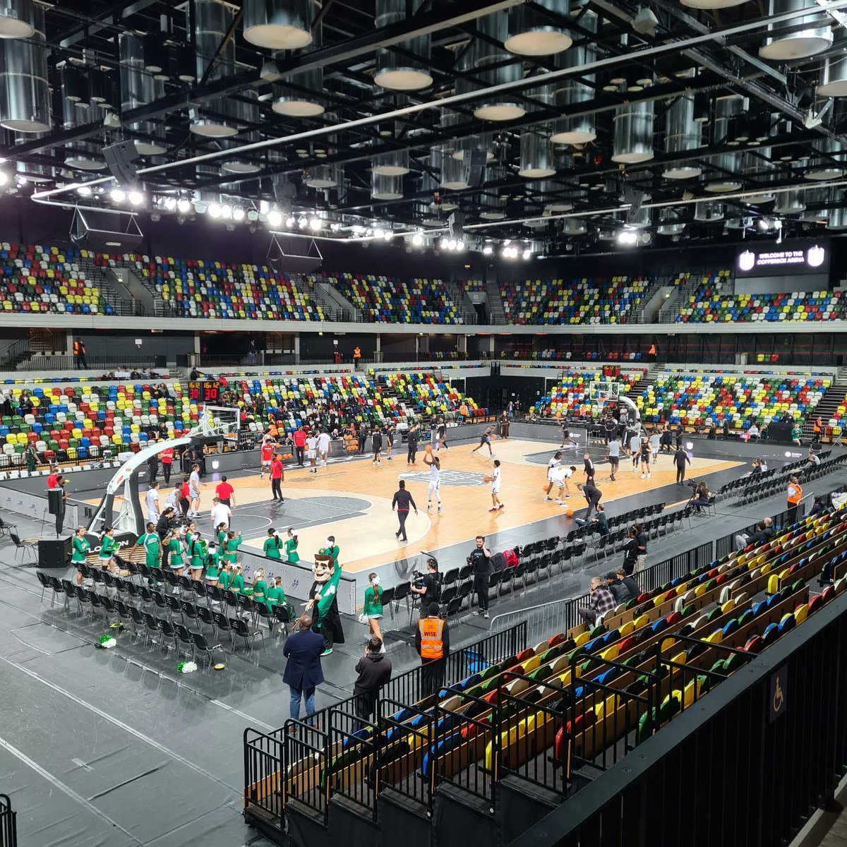 We're here at the <a href="/LondonClassic22/">London Basketball Classic</a>!

#LondonBasketballClassic #AlwaysBallin