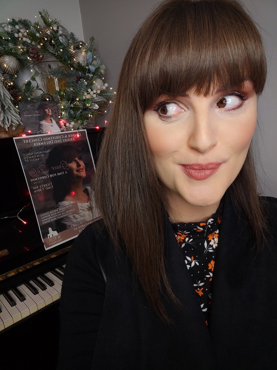 Me, my posters and my Dad's taxi braved the winter today! Keep an eye out around Killarney for my face 🙂 
The first batch of CDs for over seas have officially been sent out! More going out tomorrow so hopefully some of you will have the CD in your hands early next week x