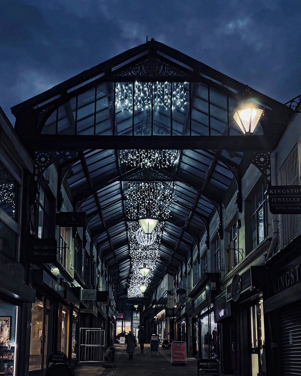 The lights are up 💡💡💡