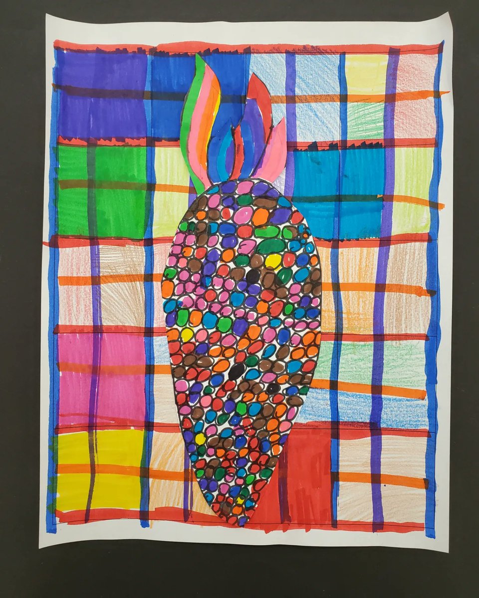 ms_mARTinkus's tweet photo. Happy Thanksgiving from the Art Room! 🦃🍂🥮 Glass corn, gem corn, whatever you call it - IT'S CORN! 🌽 #d109pride https://t.co/s3vPeO6QOB