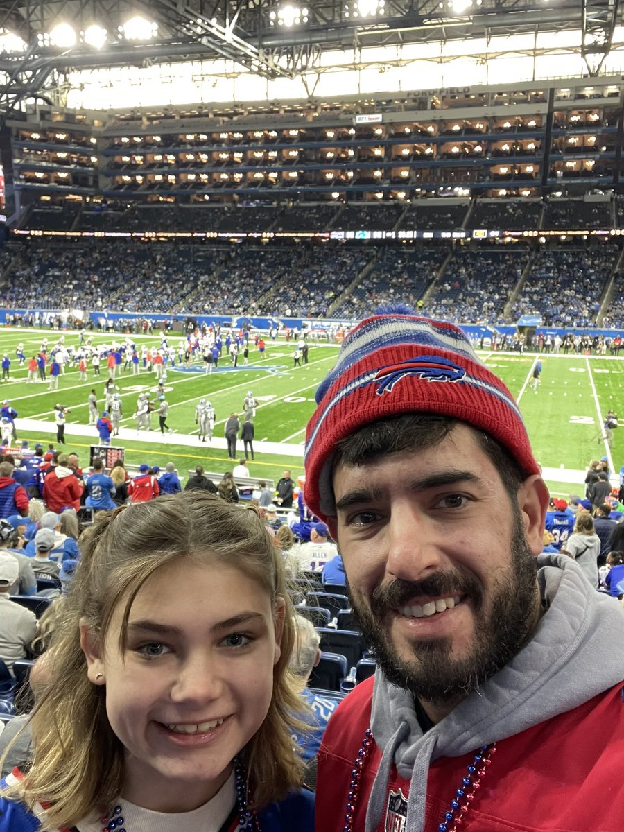 jesse_eric's tweet image. #onepride happy turkey day!