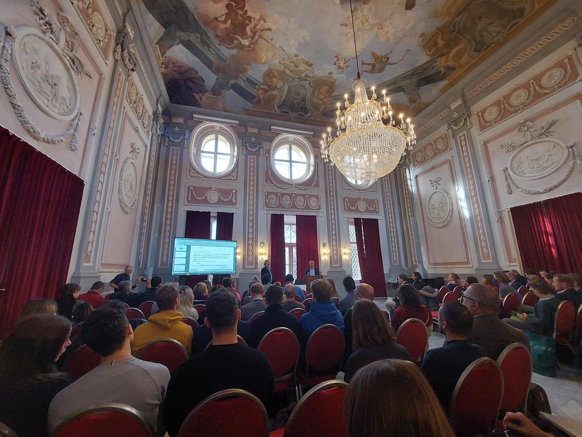 In Graz findet gerade die Social Economy Konferenz statt. 

Gerd Kronheim von <a href="/arbeitplusStmk/">arbeit plus Steiermark</a> liefert im von Martin Hochegger (KAB) moderierten Workshop „ARBEIT“ einen Input zu Sozialökonomischen und Gemeinnützigen Beschäftigungsbetrieben &amp; deren Zielgruppen.