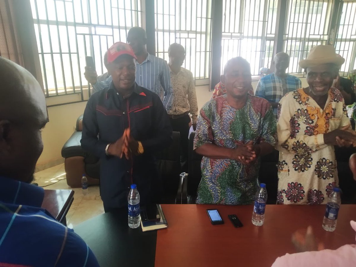 egnranikeval's tweet photo. ENUGU EAST LOCAL GOVERNMENT CHAIRMAN, HON. LIVNUS NZE ANIKE, HOST ENUGU EAST EBEANO FAMILY TODAY, LEAD BY HON EMMANUEL OKOWR (OCHENDO) https://t.co/kgJcKRXaiu