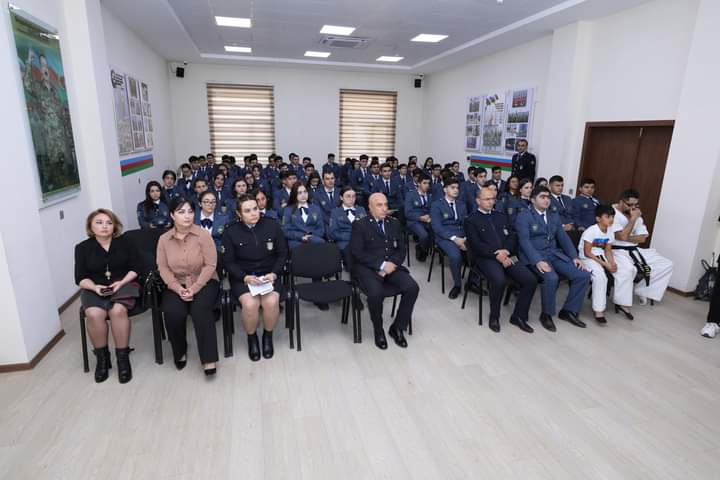 GomrukAkademiya's tweet photo. Gömrük Akademiyasında narkomaniyaya qarşı mübarizə ilə bağlı tədbir keçirilib.

Ətraflı:
https://t.co/YwnCzZOVBH https://t.co/94Bn8nOgFD