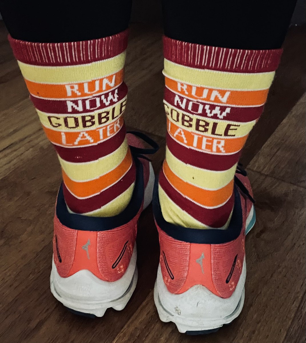 Happy Thanksgiving!🍁🦃
Run Now ✅ 
Gobble Later~ 2pm
Enjoy your loved ones! ❤️
@MsKLHarms @ECLCMsThimons <a href="/Layna_Winter/">Layna Winter</a> <a href="/FTS_Curriculum/">Rebecca Montgomery</a>