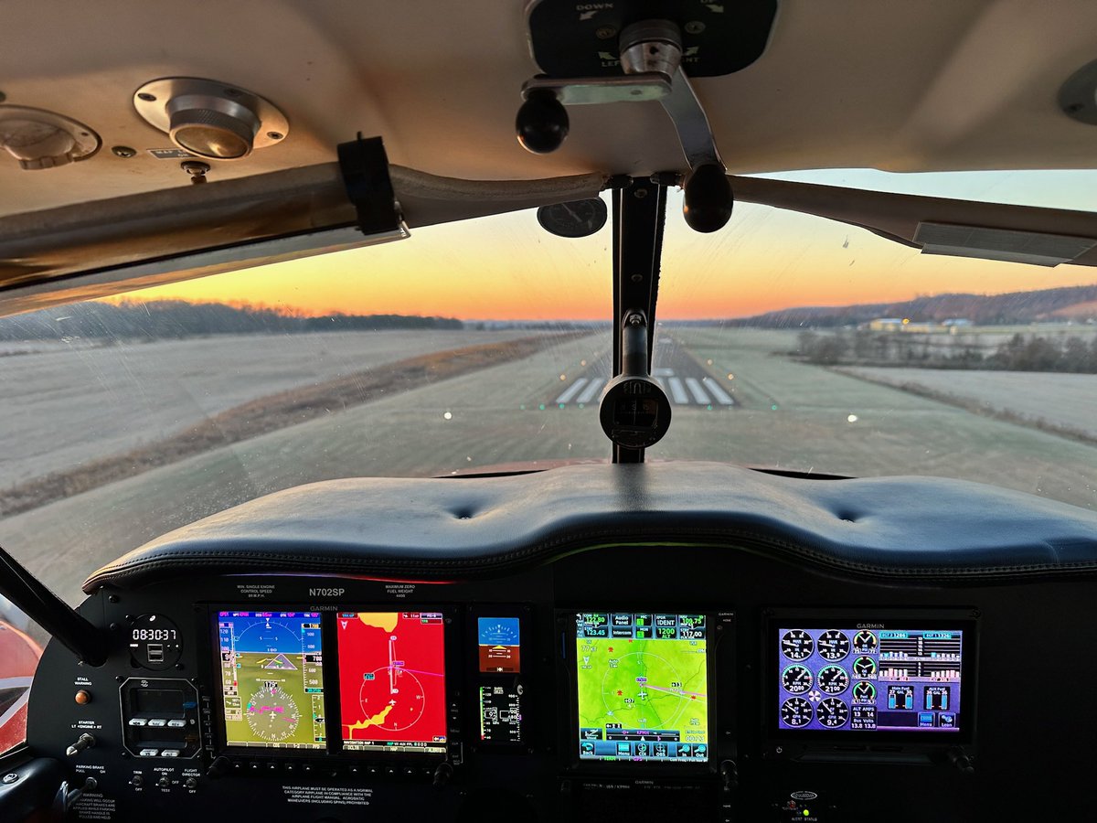 Sportys's tweet photo. Yesterday we took 8 airplanes and 15 pilots to KPMH for a Pilot Thanksgiving. Happy Turkey Day from all of us who make it happen here at Sporty’s! https://t.co/DThyNhr7JJ