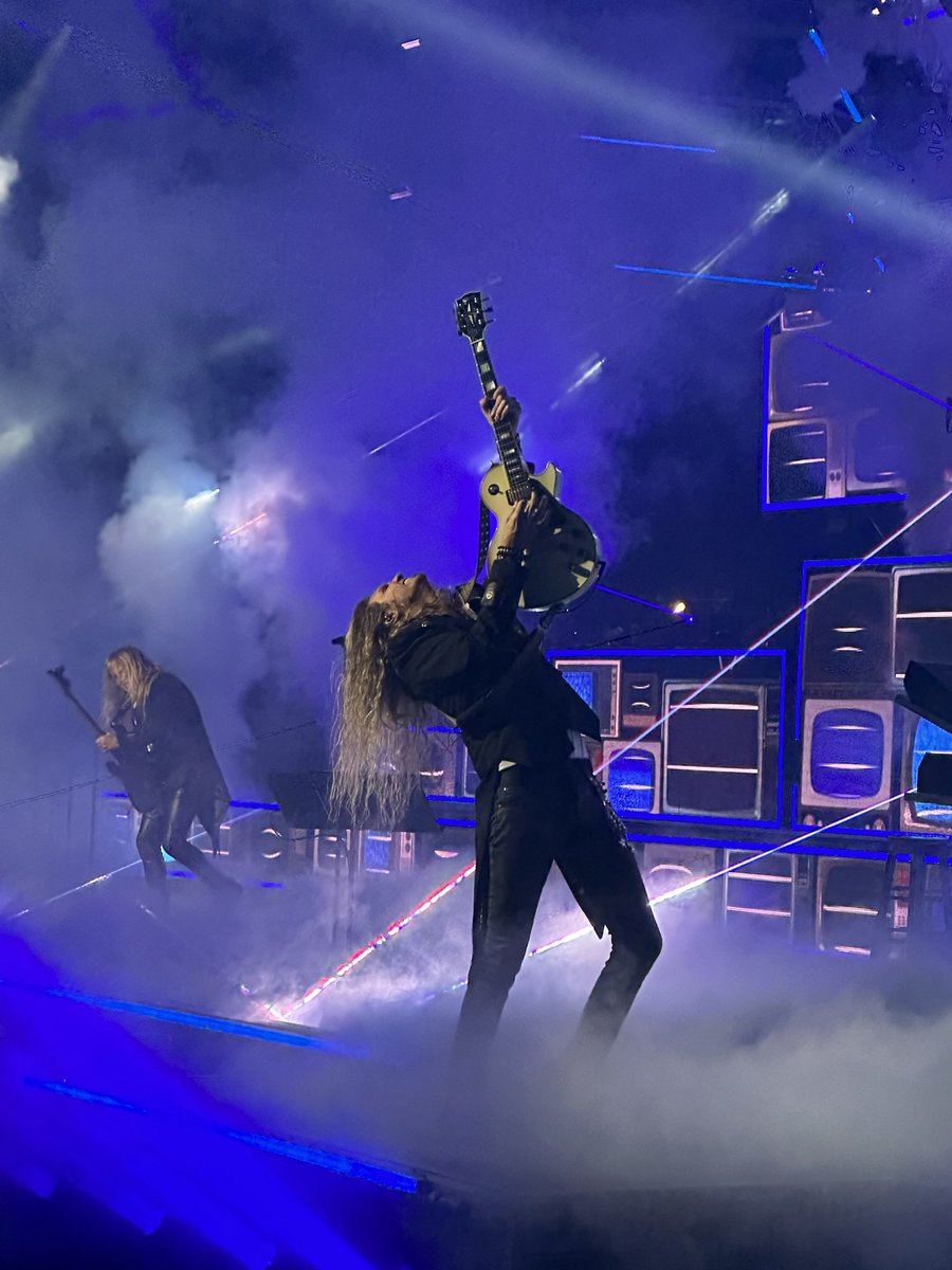 mac_tlc_'s tweet photo. @joelhoekstra13 Happy Thanksgiving to you too! What a great show last night at Mohegan Sun!! https://t.co/QA2XiqZvjv