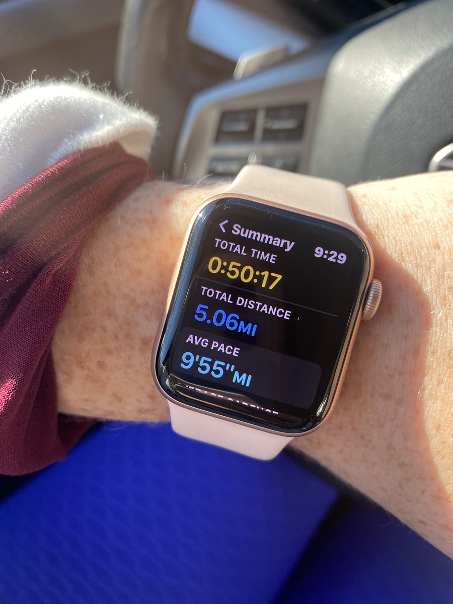 Got our 5 miles in! Happy Thanksgiving!! 🦃🦃