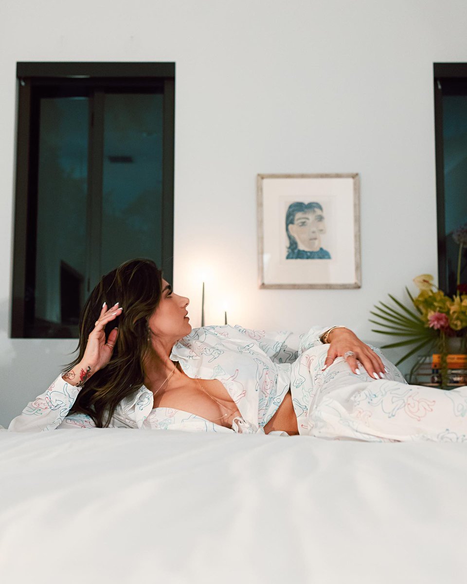 Mia Khalifa Fans on Twitter: "🤪"