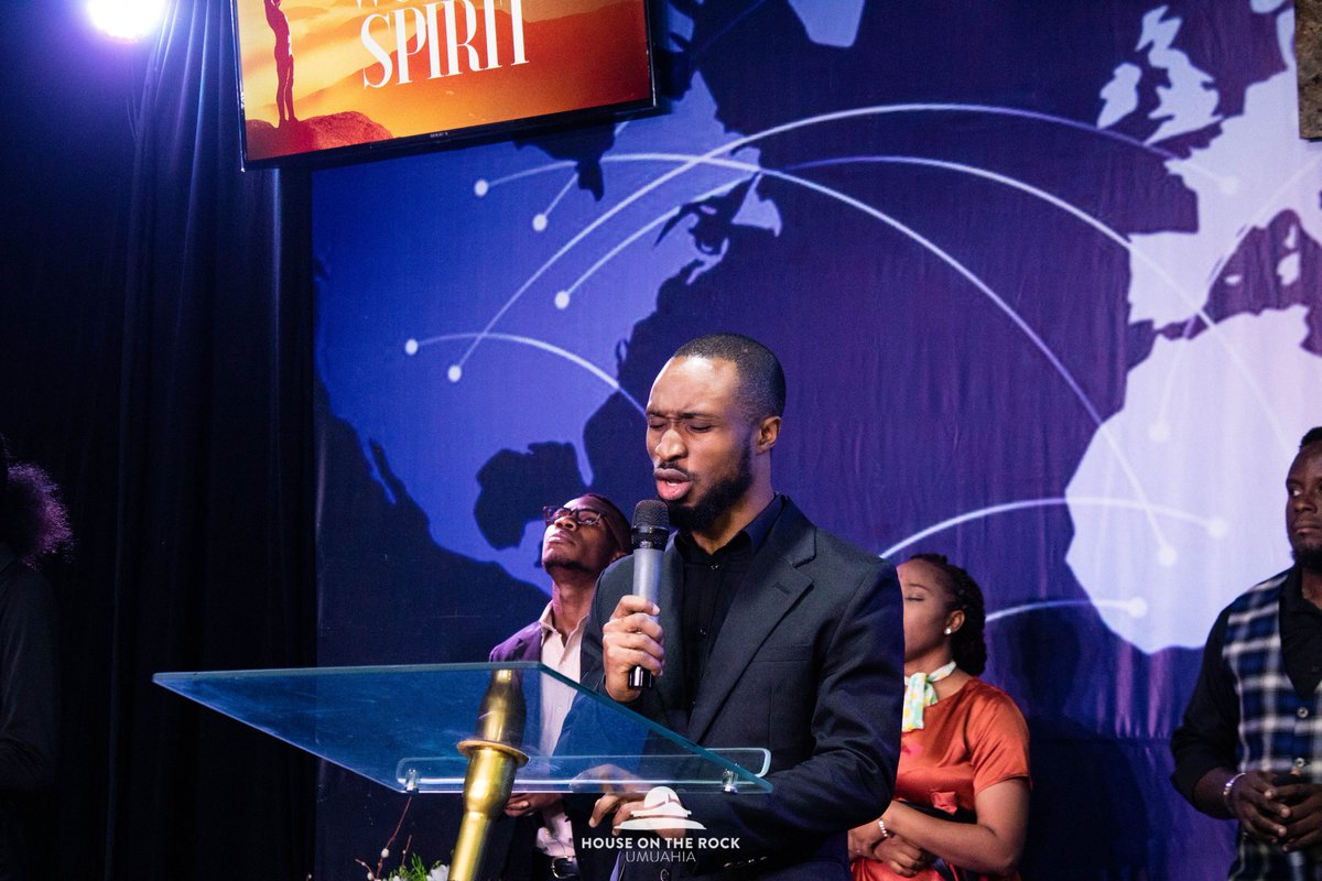 hotrumuahia1's tweet photo. |OPENING PRAYER|
Our heavenly father we give you praise
The name of jesus is glorified in this meeting this evening
Thank you for this service is blessed in Jesus mighty name we have prayed. Amen
#Openingprayer
#Hotr
#Hotrumuahia
#Hotronline
#Wordandspirit
#Invictory4 https://t.co/m4bFjPi1il