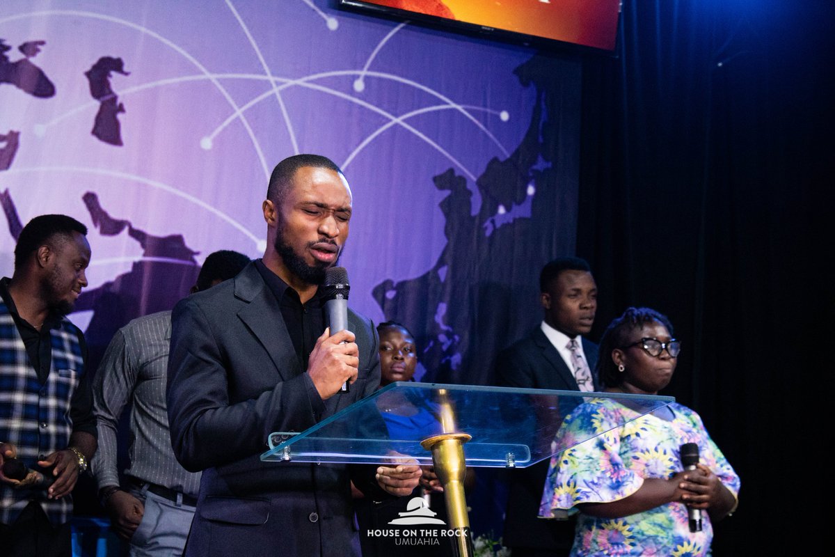 hotrumuahia1's tweet photo. |OPENING PRAYER|
Our heavenly father we give you praise
The name of jesus is glorified in this meeting this evening
Thank you for this service is blessed in Jesus mighty name we have prayed. Amen
#Openingprayer
#Hotr
#Hotrumuahia
#Hotronline
#Wordandspirit
#Invictory4 https://t.co/m4bFjPi1il