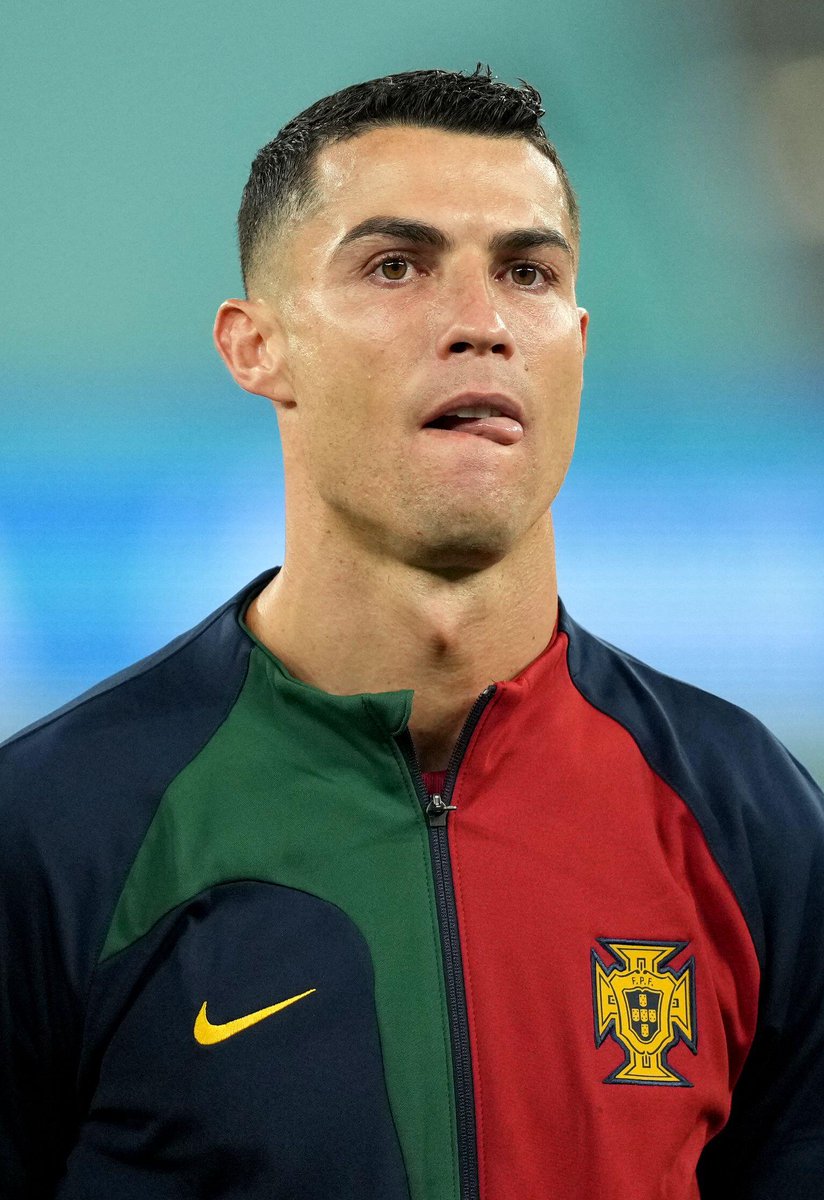 Squawka's tweet photo. Cristiano Ronaldo is the first man to score in 10 consecutive World Cup / European Championship / Africa Cup of Nations / Copa América tournaments.

Against Ghana, he breaks Asamoah Gyan's record.

#FIFAWorldCup https://t.co/8R1hDIzUUc