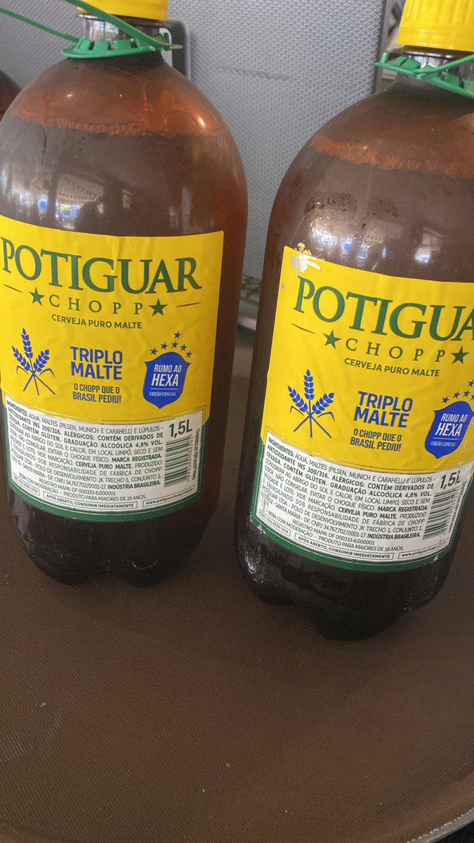 fcbebacas's tweet photo. estamos prontas pra assistir a estreia do Brasil na Copaaaa 💚💛 o Potiguar tá temático 🥳 https://t.co/IKaKuxFXL7