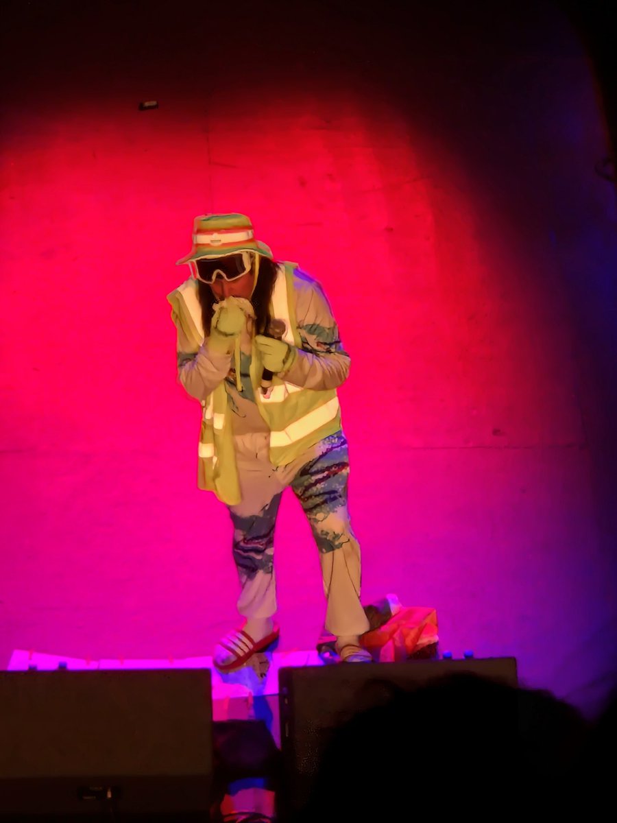 I need to go more gigs >:D