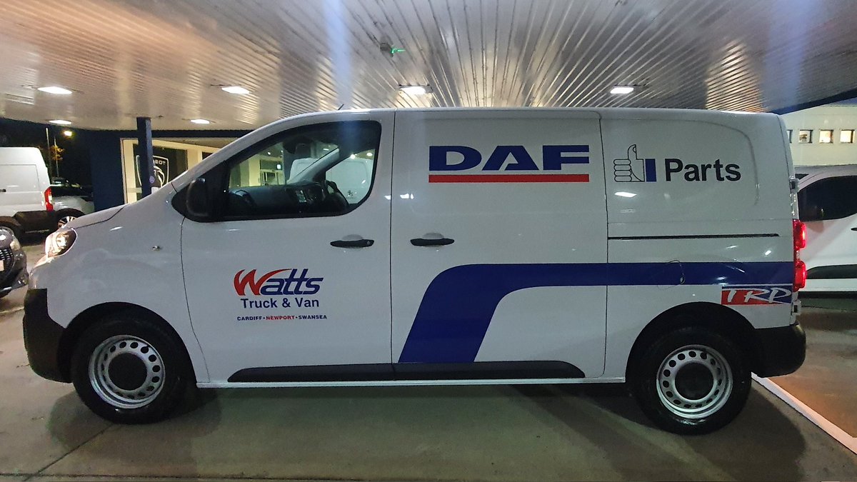 daniel_signs's tweet photo. Some of today's work for another valued customer @wattstvccouk the fleet keeps on growing!

#localbusiness #truckparts #vanparts #daftrucks #DAF #metamark #swansea #peugeot #peugeotexpert https://t.co/VP4C90RDMx