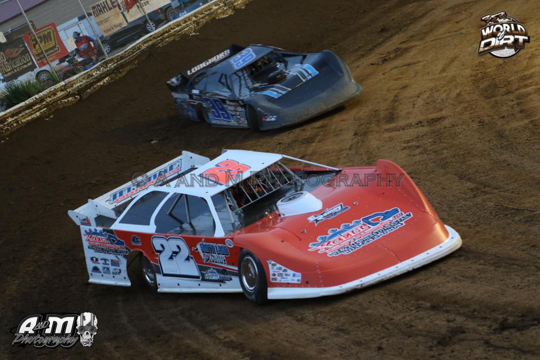 JeremySteele22's tweet photo. The checkered flag waves on our season this weekend at Swainsboro Raceway! 🦃

Our Xcell Grading &amp; Waterproofing-backed @LonghornChassis is back in action for one last time in 2022 with the #Turkey100.

Come on and cheer us on this weekend!🤘 https://t.co/pt4RMKaGkL