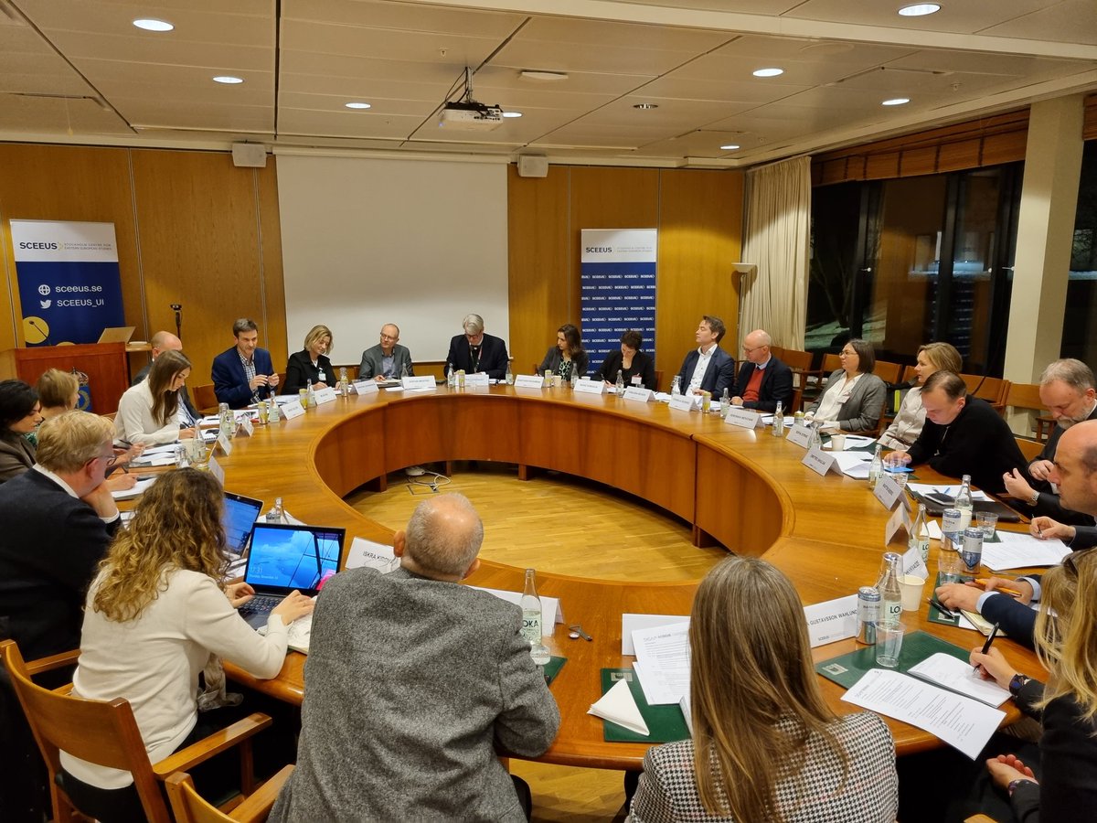 HugovonEssen's tweet photo. Great discussions at @SCEEUS_UI/@dgapev conference w participants from #EaP Think Tank Network, Swe Gov Offices/@SweMFA, @eu_near, @SITEStockholm

Crucial input for 2023 Swe EU Presidency from @DShulga, @StasSecrieru, Veronika Movchan, @iskrakirova, @IvaneChkhikvadz &amp; others https://t.co/yYlv8e9WZx
