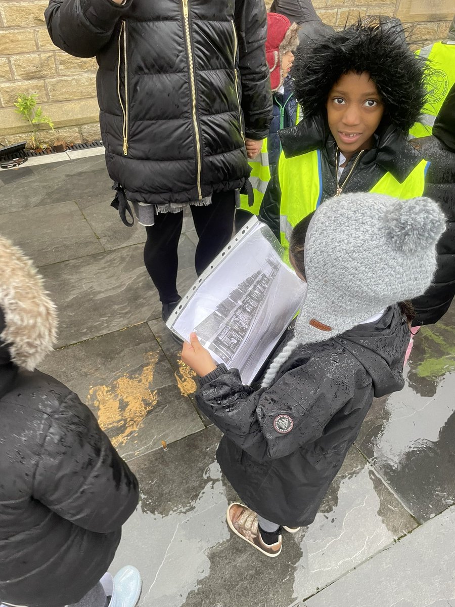 StPaulsBolton's tweet photo. Year 1 have been learning lots about what Astley Bridge used to look like a long time ago. Today we investigated the local area, taking with us pictures from the past so we could see how the shops and streets have changed. #nowandthen #history #changeswithinlivingmemory https://t.co/XVn2FO25Is