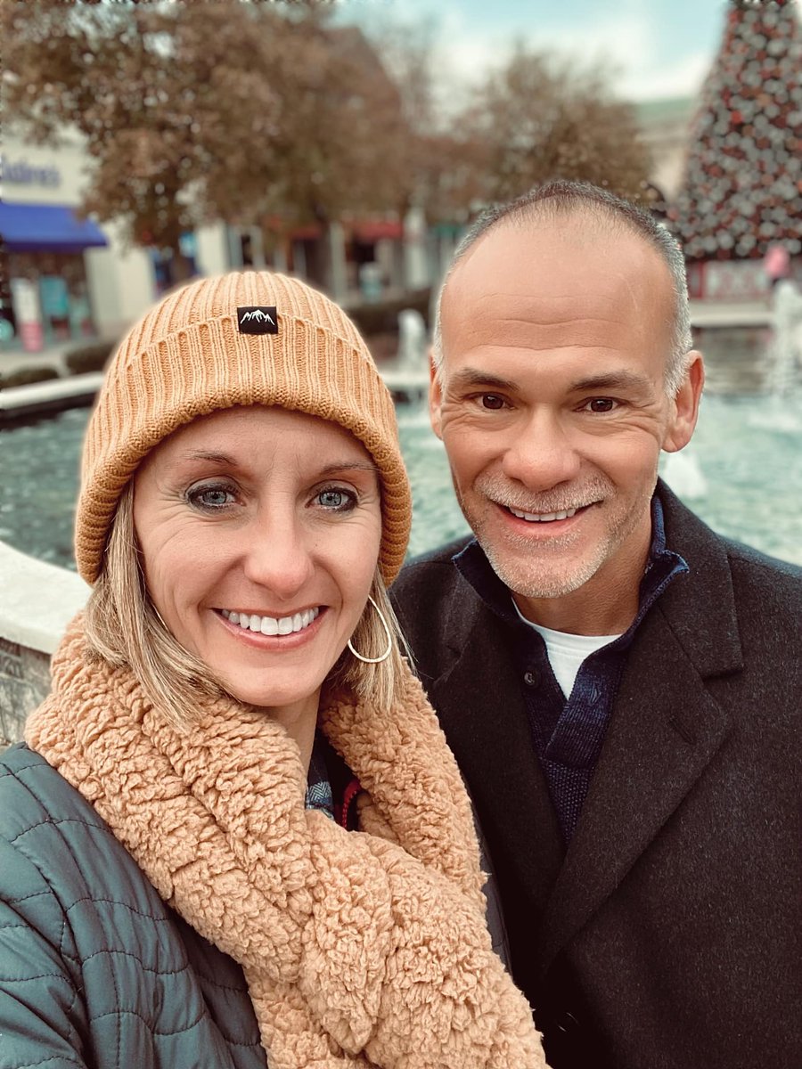 Happy Thanksgiving! Faith, Family, &amp; Friends! So very grateful!