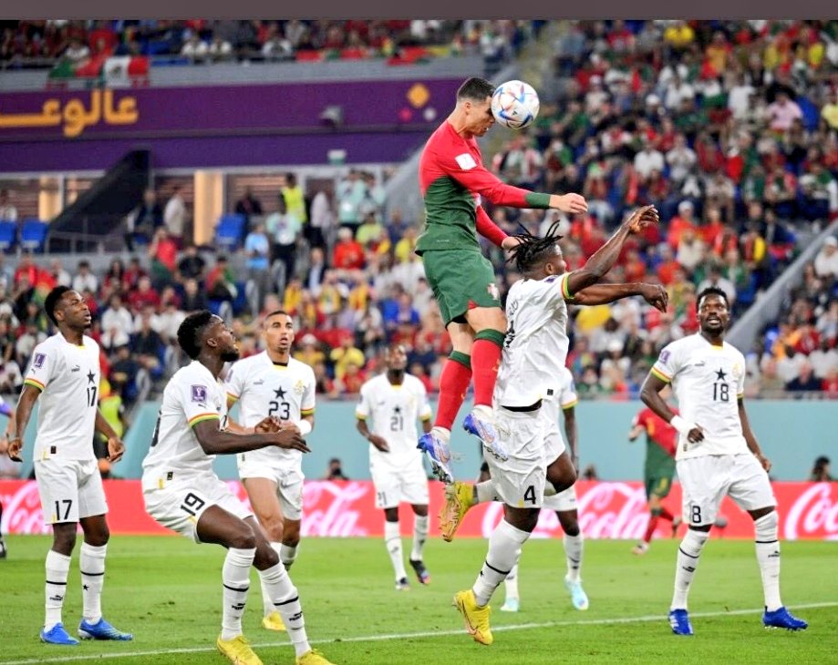 12_AparnaRoy's tweet photo. Take a bow #CR7𓃵 

#Portugal #FIFAWorldCup #PORGHA #christianoronaldo https://t.co/Jm32W9aNqE
