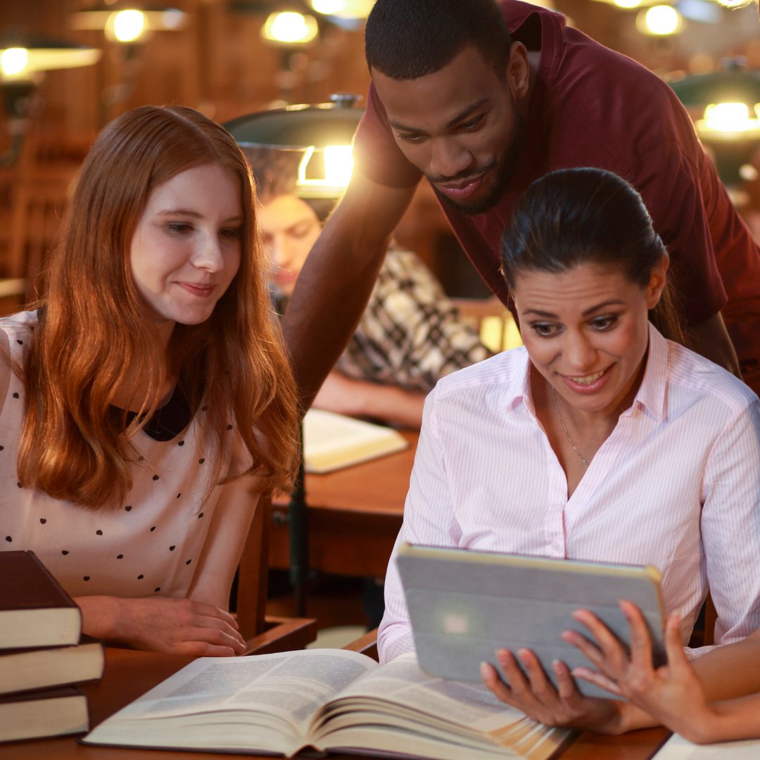 Discovermore's tweet photo. Places to connect.
Having trouble setting up an email? Need a bit of help downloading apps? We will be on hand to help in our relaxed digital drop-in session.
Library: Pontarddulais Date and time: 29th Nov 9.30am-12.30pm
@EnjoySwansea @LibrariesWales
#PlacestoConnect https://t.co/hOehfxW4lv