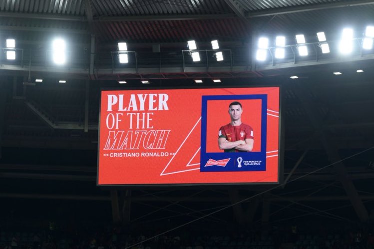 totalcristiano's tweet photo. 🚨 Cristiano Ronaldo is named MOTM. https://t.co/okrmQvu7Tc