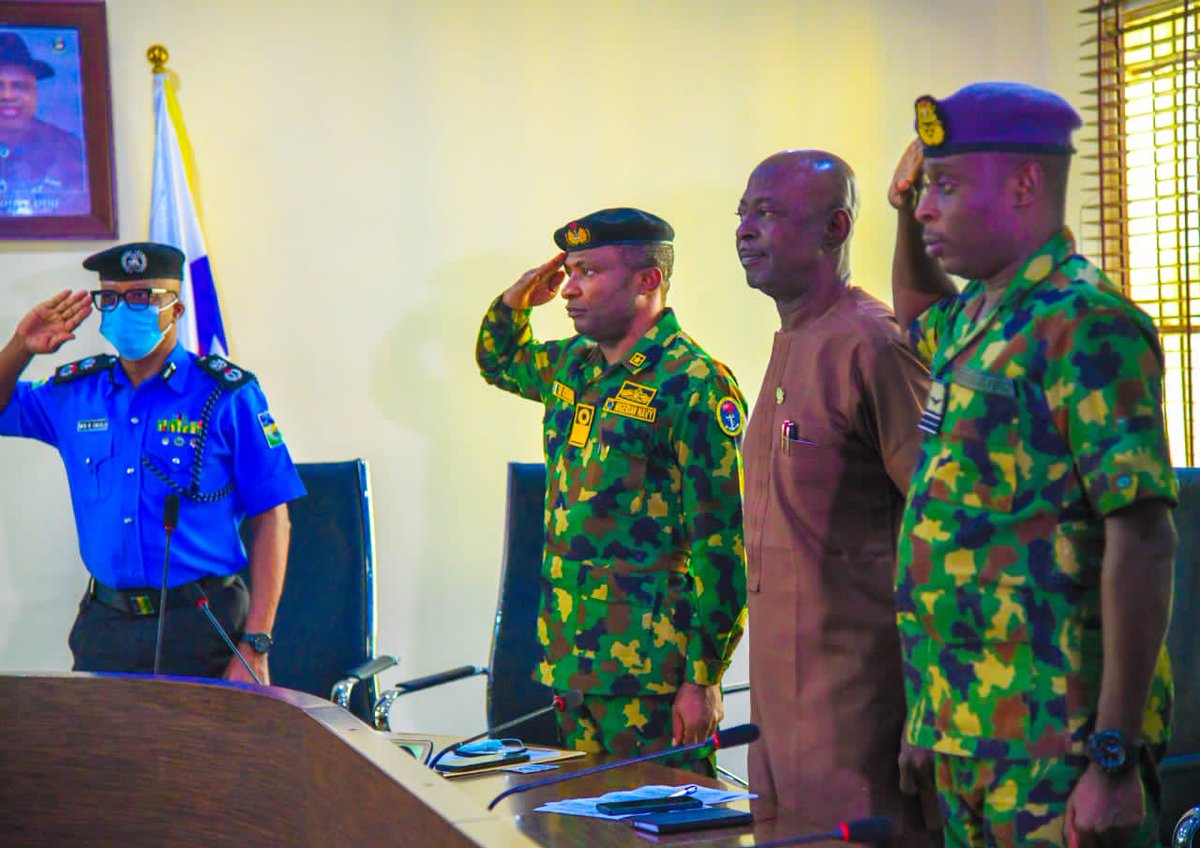 govdouyediri's tweet photo. Today, I presided over the 20th State Security Council Meeting where we reviewed the security situation in the state during the ravaging flood. I used the opportunity of the meeting to appreciate the security agencies for the sustained improvement in our security situation. https://t.co/qQcY2A6SP5