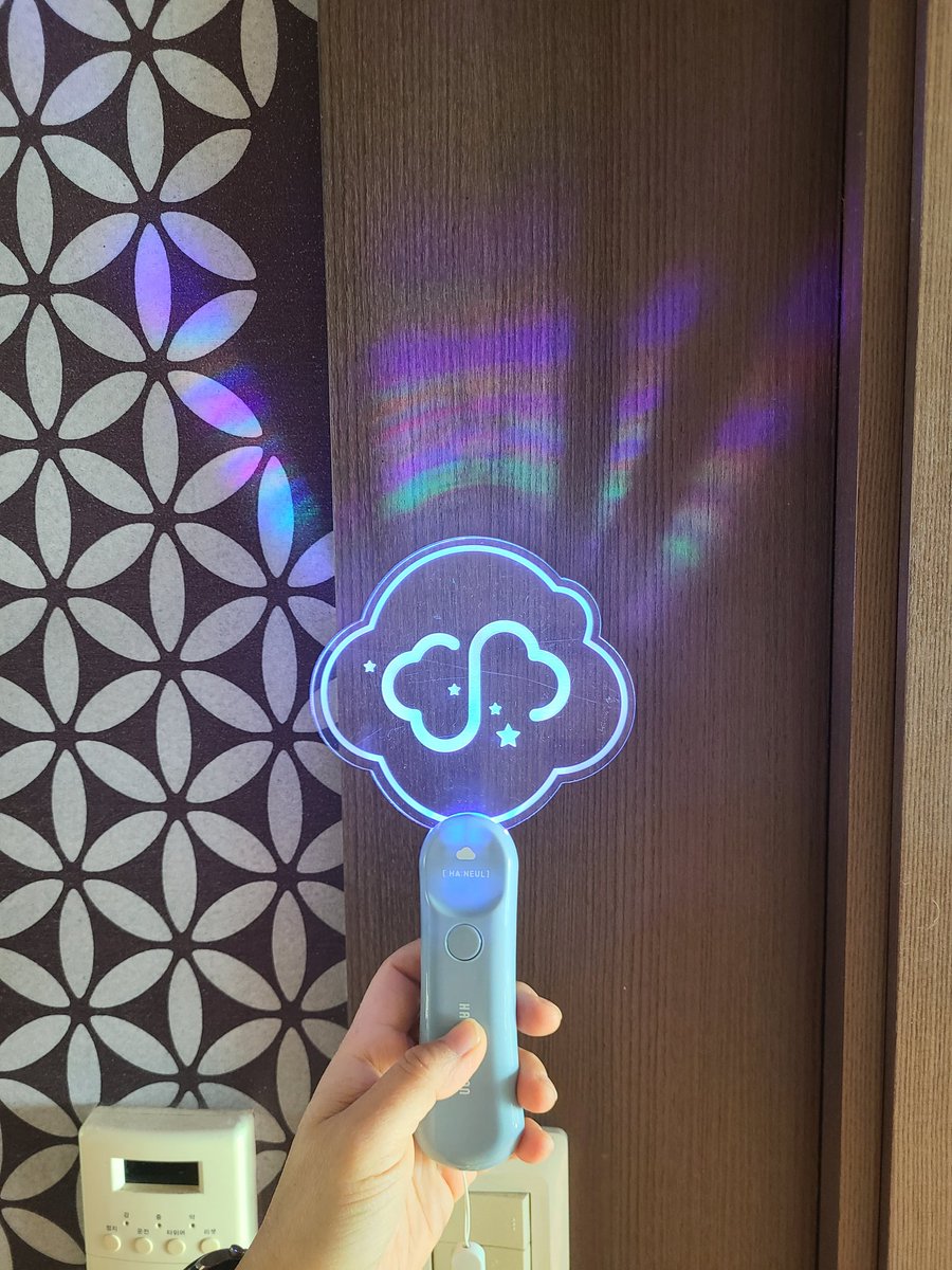 warm__cloud's tweet image. #하성운굿즈 #판매 #앨범 #DM