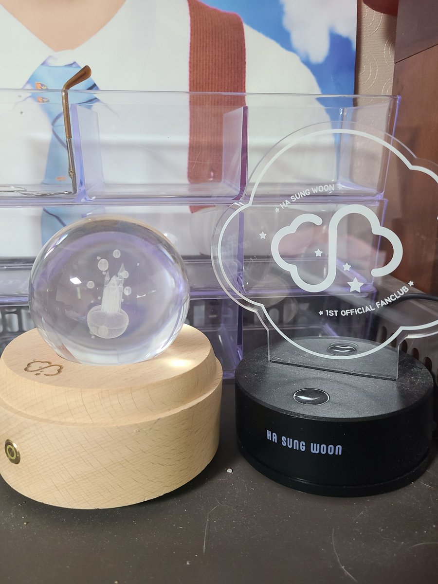 warm__cloud's tweet image. #하성운굿즈 #판매 #앨범 #DM