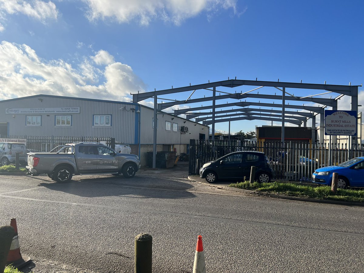 FirstFixGroup's tweet photo. #basildon #essex
#hotrolled frame almost complete and ready for #cladding in 3 weeks . https://t.co/xSrvCjMWpX