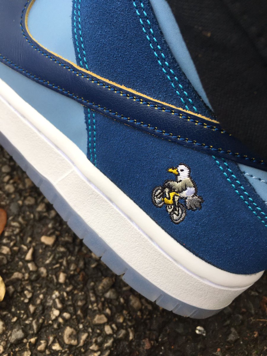 NOTE shop tweet media