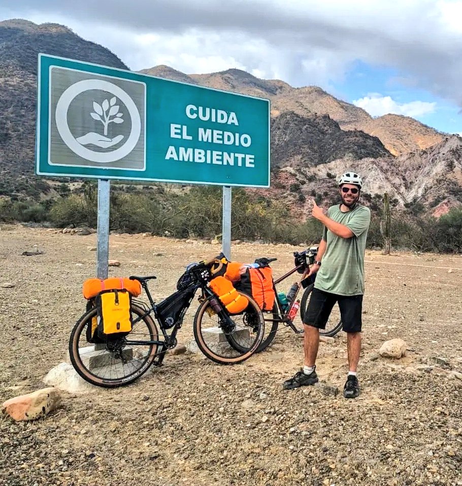 Look after your environment!

Cycling Twitter, I may have ignored you whilst I'm busy on Instagram but I just want to say Bolivia is a beautiful country to cycle around. Let's keep it this way please....

I promise to most more pics soon....

#cyclingtwitter #bike #biketour