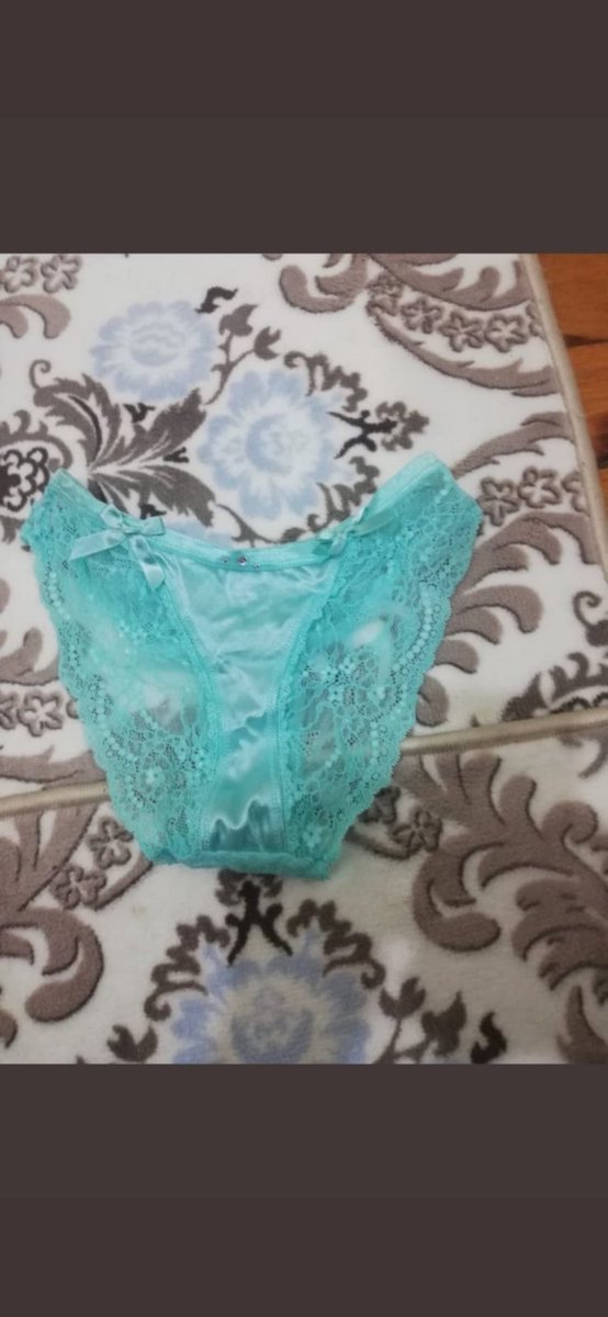 Donumu kokluyacak kimse yokmu 😘♥️♥️
#köle #finansalköle #sahibe #fetiş #ayak #çorap #don #kilot #iççamaşiri