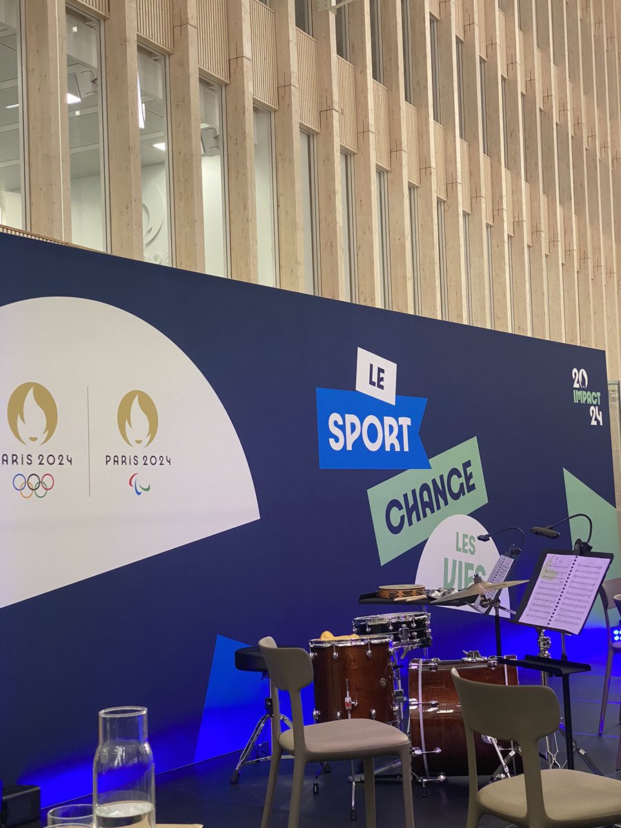 Top de départ de cette première soirée #Impact2024 aux côtés des lauréats et des parties prenantes 🏆

🙏 Le sport a le pouvoir de changer des vies, en voici la preuve ! 

Merci à l’ensemble des structures de s’engager au quotidien pour rendre accessible la #pratique #sportive 🦾