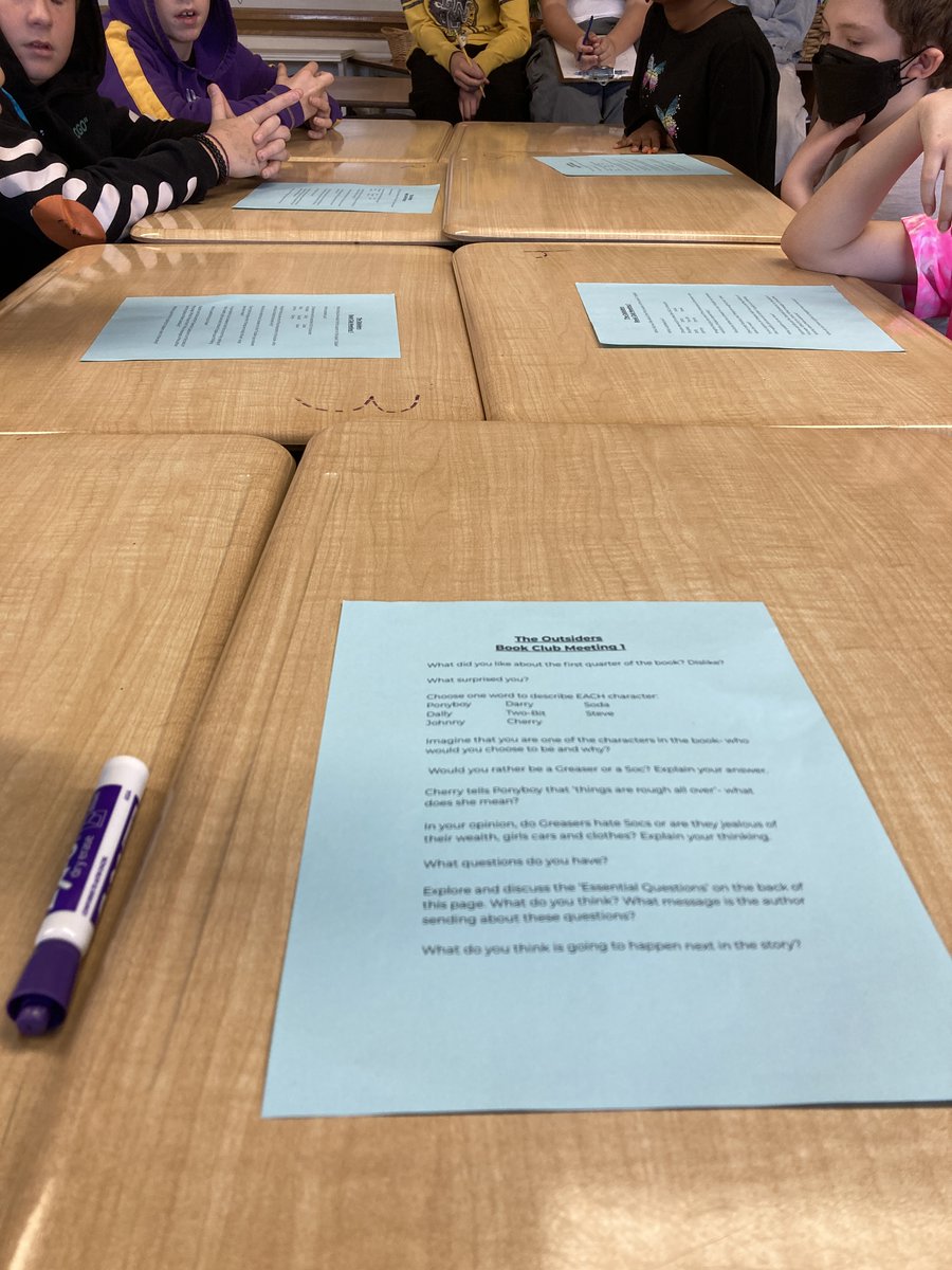 Ms_EMcCann's tweet photo. We practiced our #ActiveListening and #AccountableTalk strategies in a #FishBowl style discussion for our first #BookClub meeting... whole group this week/small group next week 😆 #ModellingSkills #GradualRelease #ExplicitInstruction #TheArtOfConversation #OralLanguage #LifeSkill https://t.co/1FdBeb5pvO