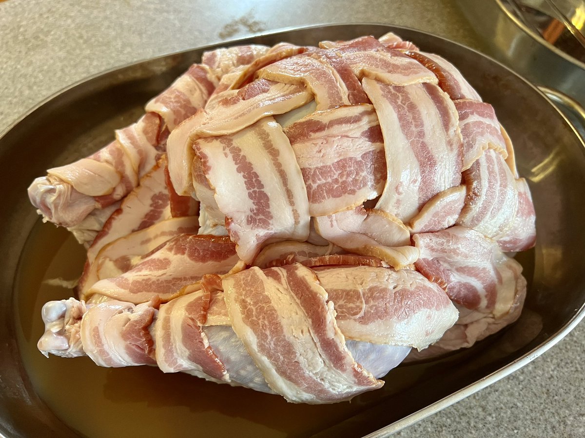 If you don’t #bacon wrap your #turkey are you even Thanksgivinging? #HappyThanksgiving2022