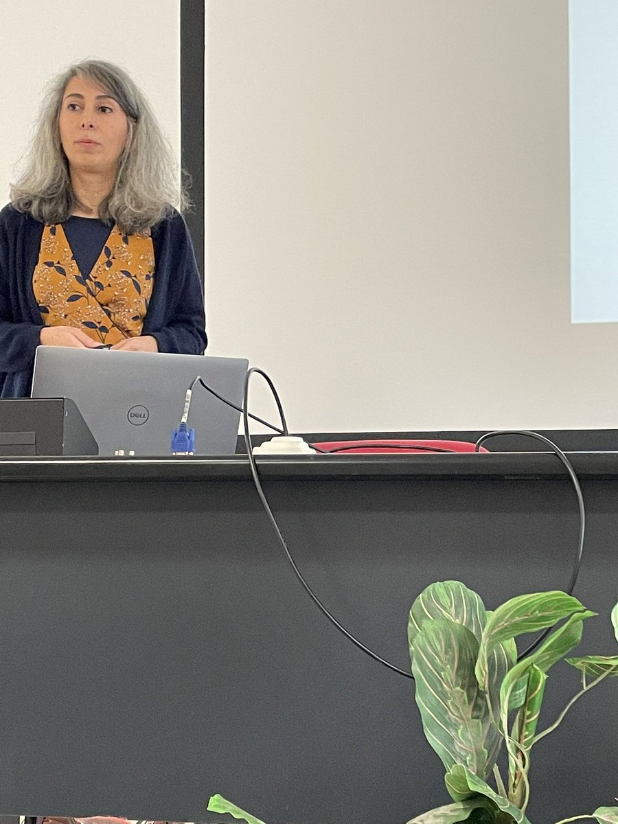 Scalab_umr's tweet image. Félicitations à Anahita Basirat de #Scalab_umr qui a soutenu son Habilitation à Diriger des Recherches cet après midi 😀 Un exemple de recherches interdisciplinaires au meilleur niveau ! @univ_lille @CNRS_HdF @UFR3S_ULille @CHU_Lille #langage #Parkinson