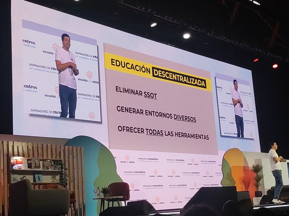 jlcastrorivas's tweet photo. #EncuentroEnVirtual #InspiradoresDeEncuentros @PauGarciaMila "Gestión de la Incertidumbre" "Innovar en la Educación, debemos provocar la INNOVACIÓN en la EDUCACIÓN " @FEFMONT_ https://t.co/9sYwtbKW8A