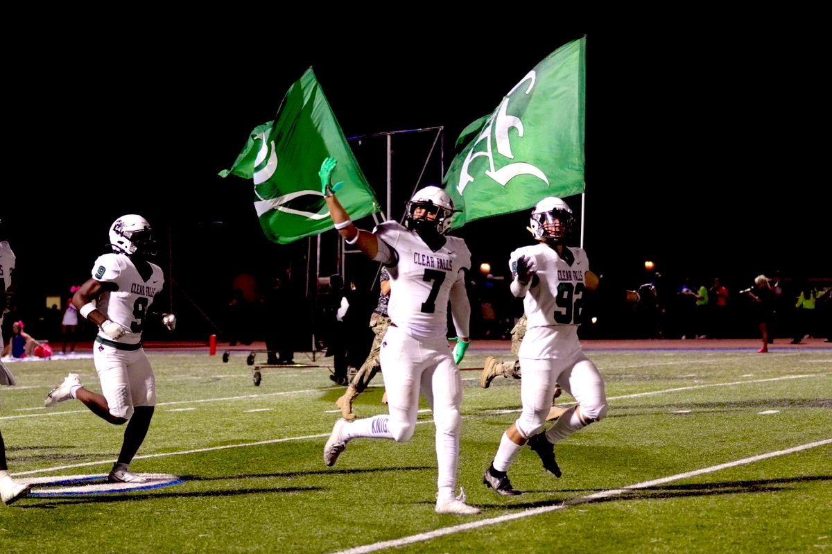 Thankful for this sport and being able to further my athletic career. Also thankful for these past 4 years playing with my brothers💚🖤