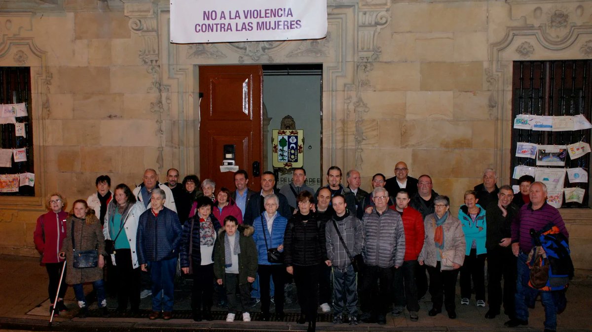Gorabide's tweet photo. ▶️ El Ayuntamiento de Ermua nos ha recibido para celebrar nuestro 60 aniversario.
▶️ Ermuko Udalak harrera egin digu gure 60. urteurrena ospatzeko.
@GobiernoErmua
#60RABIDE https://t.co/PyWDnS4AQn