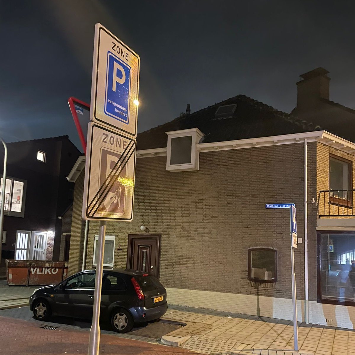 Een jaar geleden werd in Katwijk digitaal parkeren ingevoerd. Bastiaan Zuyderduyn en Leendert Hoek gingen deze week in Katwijk aan Zee langs de deuren en vroegen de bewoners hoe het hen bevalt.

Veel gesprekken gevoerd, die we goed kunnen gebruiken richting komende debatten!