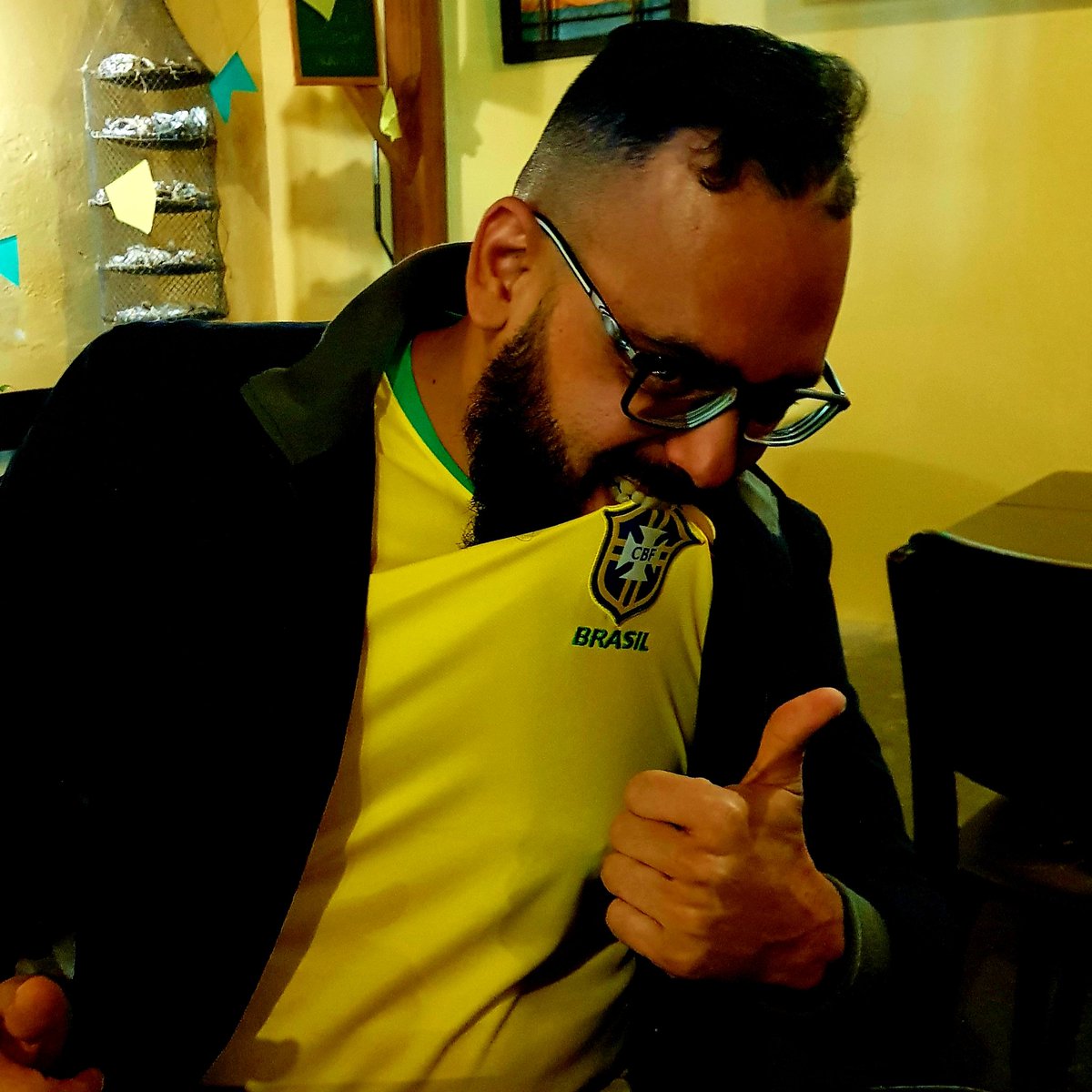 AlexandreMinowa's tweet photo. Brasil 2 x 0 Sérvia - A primeira já foi. Bora pra cima seleção canarinho! https://t.co/2mHL5lZkCR