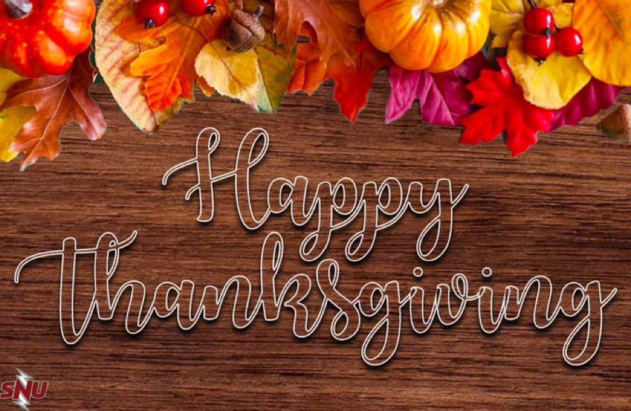 SNUFootball's tweet photo. Happy #Thanksgiving 

#BoltsUp⚡️ https://t.co/uMuzvDJraD