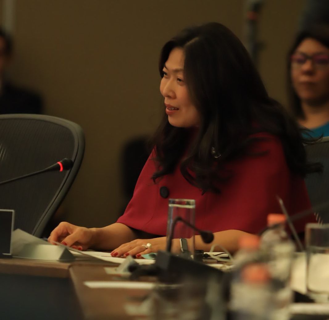 Durante la reunión del Consejo de Ministros, <a href="/mary_ng/">Mary Ng</a>, ministra de Comercio Internacional de Canadá, destacó el deseo de su país de consolidarse como Estado Asociado de la #AlianzaDelPacífico, así como la cooperación que brinda a este mecanismo en temas como Medio Ambiente.