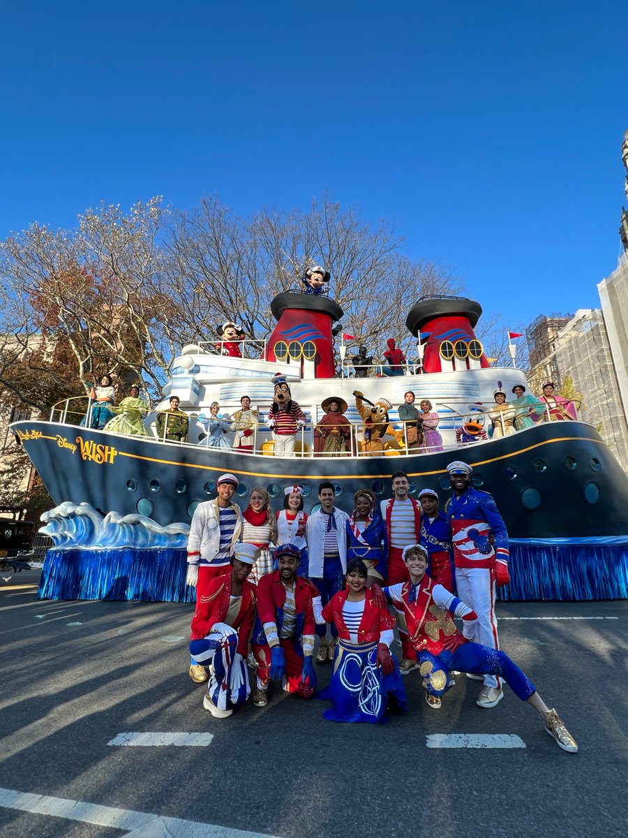 Disney Cruise Line tweet media